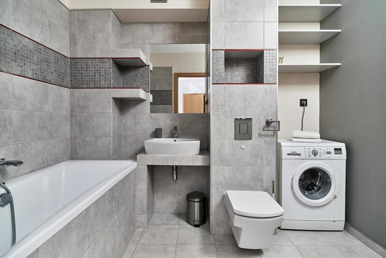 Apartament Spizowa Z Balkonem Wroclaw By Noclegi Renters Eksteriør billede