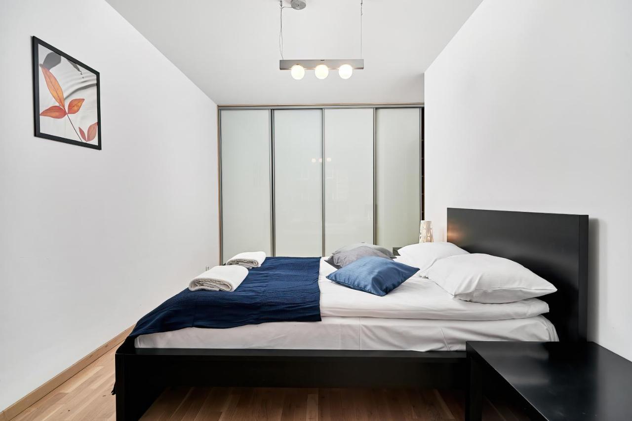 Apartament Spizowa Z Balkonem Wroclaw By Noclegi Renters Eksteriør billede